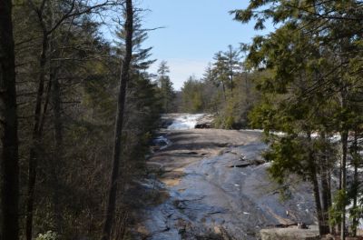 Left Side
This is the side one would normally use to reach the cave. Walk on dry rock only,VERY SLICK. 
