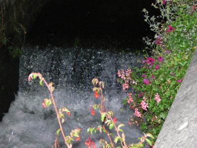 Frenchie
Went to Normandy to pay my respect to those young men who will never grow old.

Along the river I found the only waterfall I saw on the Seine River Cruise. Unfortunately, it was small and at night.

Yeah, I know the same nation that gave us (US) the Statue Of Liberty has better waterfalls, I just did not go near one.
