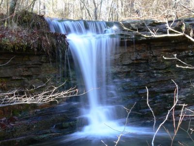 Lost Falls **
Hop a rock or two, set up and shoot. Only problem is,as usual, the Sun.
