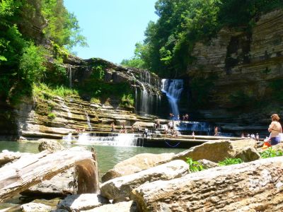 Summer in Middle Tennessee
The temp up on top was 98^F. Thanks to TN. Park service this is a good hike and even with the heat I did not want to leave.
