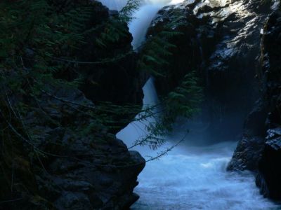 Little Quailcum Valls-2
Surreal Qualicum. 

With the aid of polarizing and haze reduction filters this is what the camera viewed.
