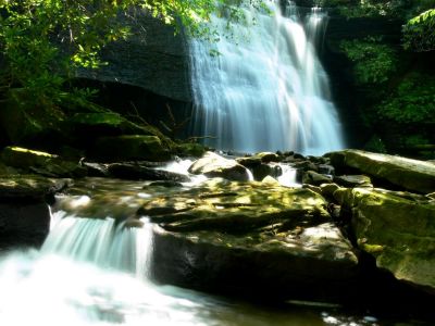Told you!
Hey, Molly told you I could dress it up.

Doesn't the little frosty cascade make Lower Stony look good?
