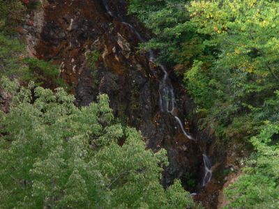 Little Laurel Branch
Little Laurel is almost dry as it empties into Watauga Lake.

Only reason for venturng to the falls was to try some new camera filters.
